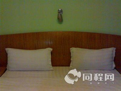 广州家园连锁酒店（平安家园店）图片客房/床[由13631tijwrv提供]